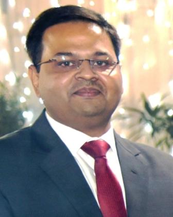 Dr. Arun Prakash
